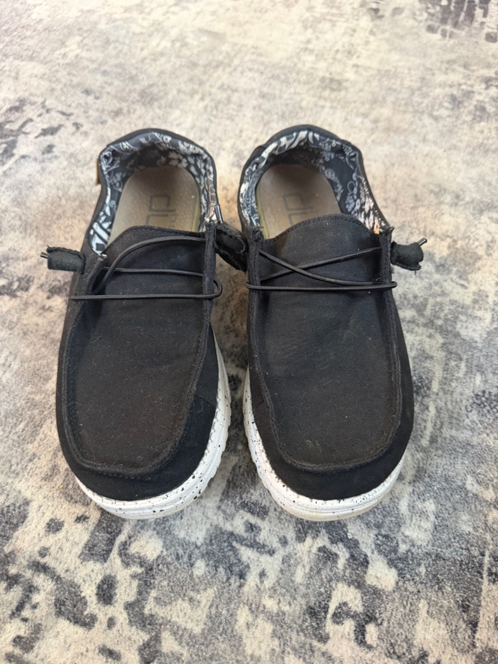 Women’s Hey Dude Shoes Wendy Basic - Picture 2 of 7